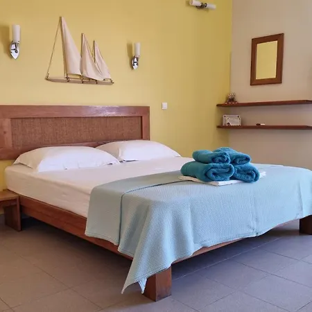 Domatia Me Thea Bed & Breakfast Elafonissos Exterior photo